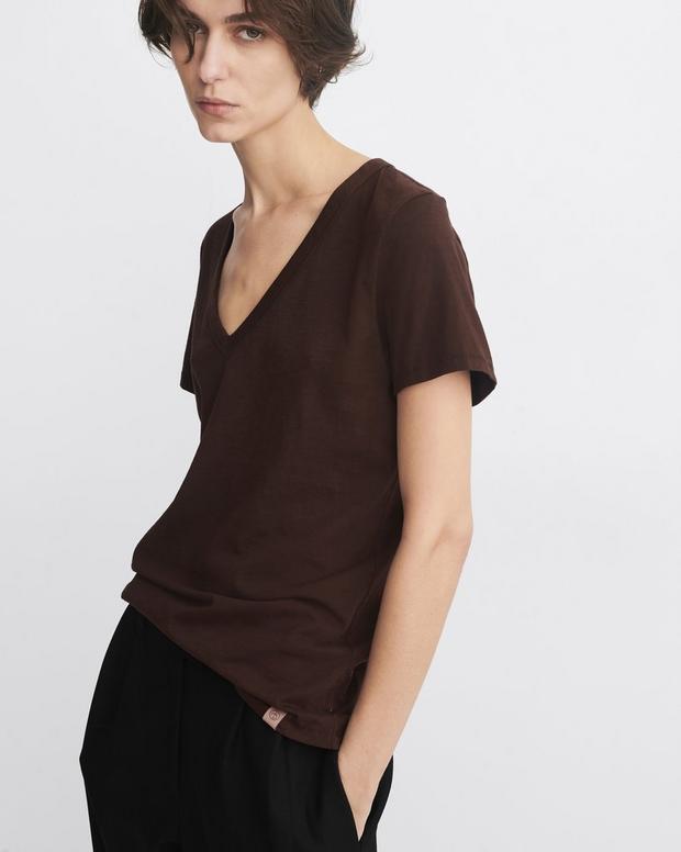 The Slub Vee - Brown | Rag & Bone WCC21ST033CH33_209